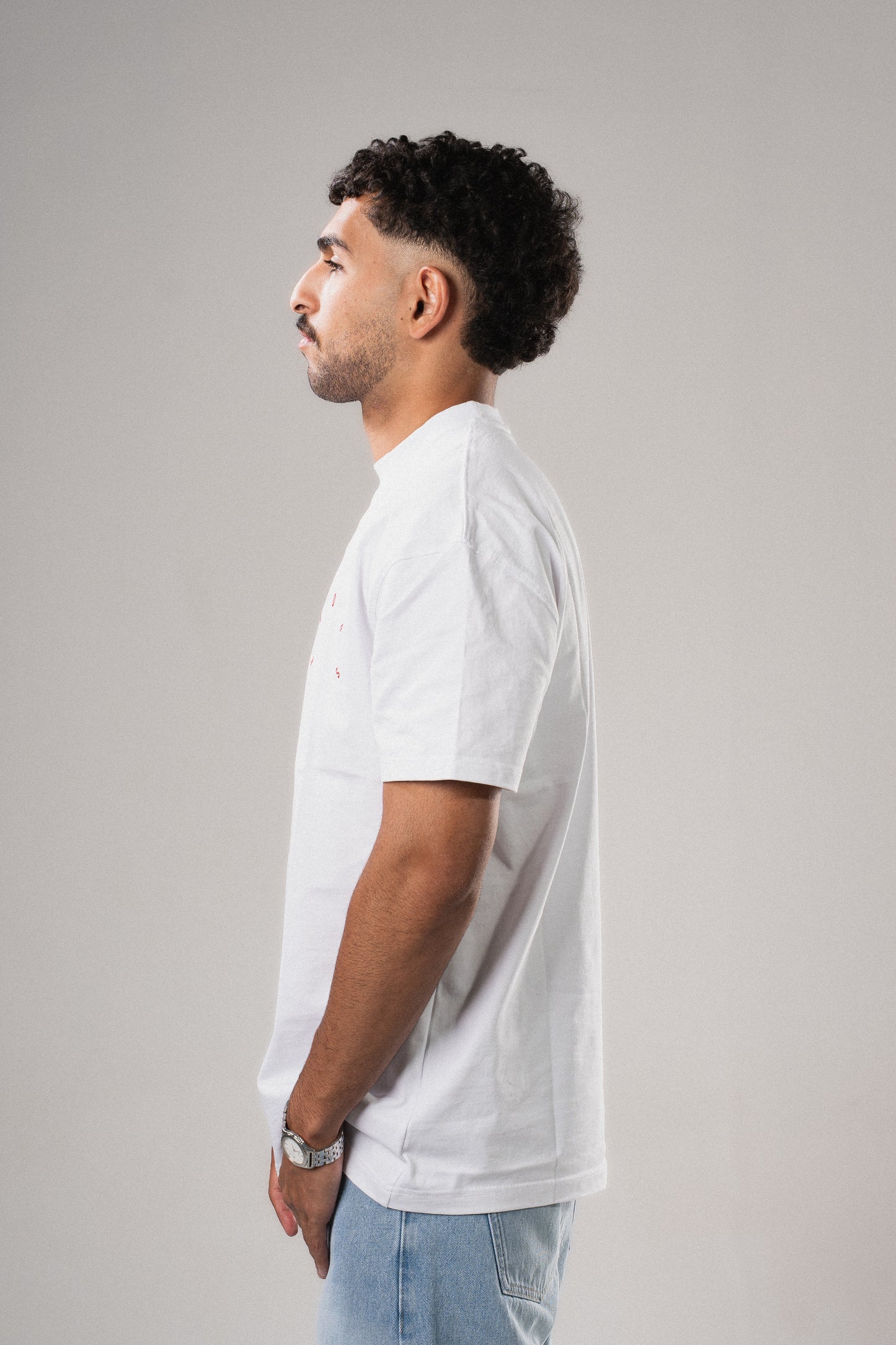 Eidos signature over-sized white tee