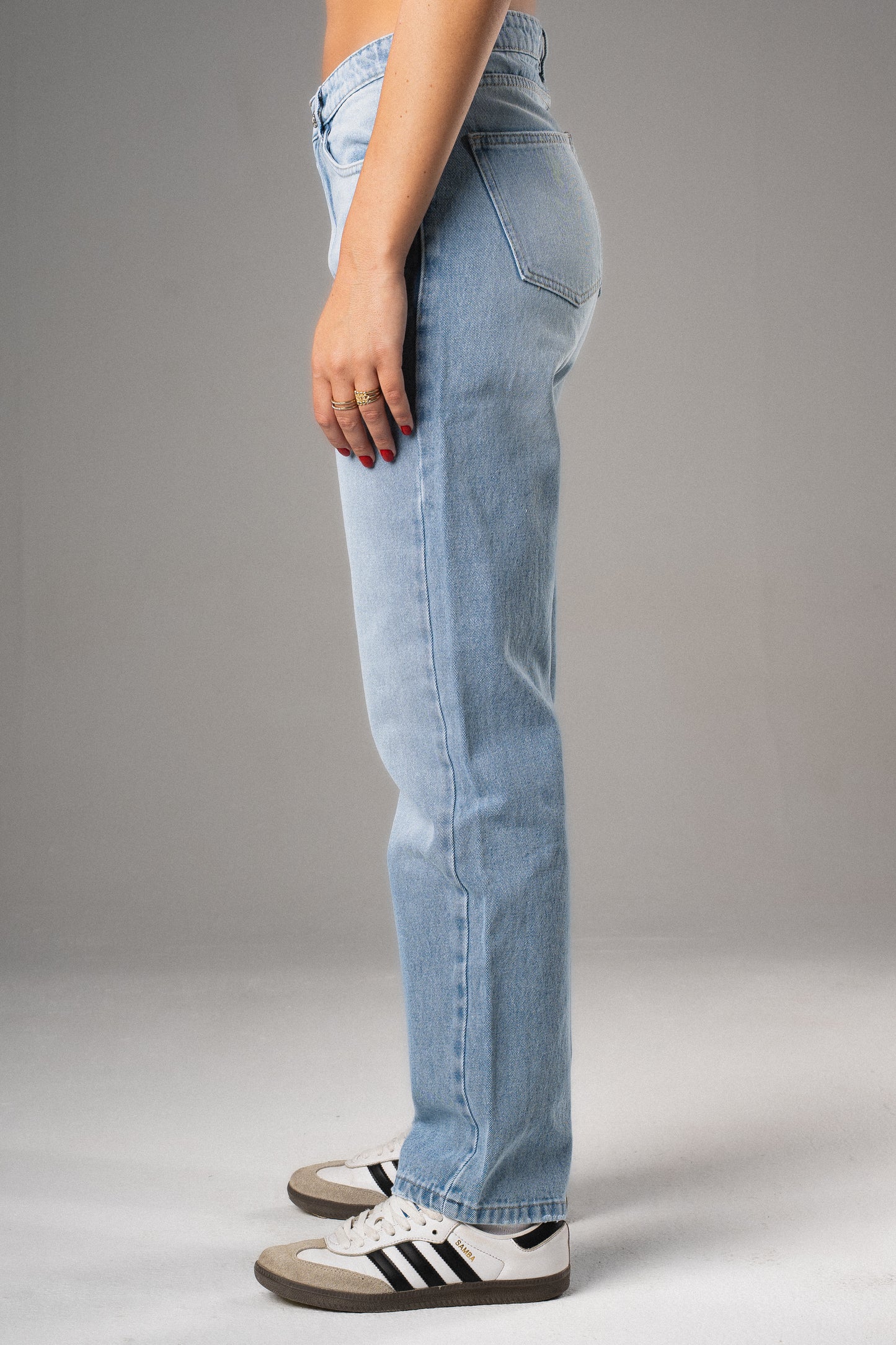 Eidos signature light weight denim jeans