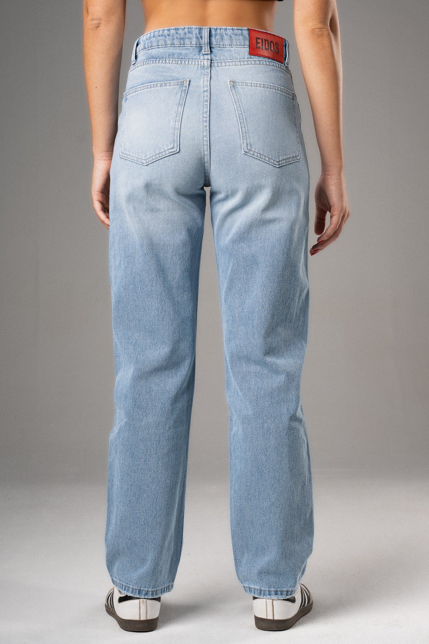 Eidos signature light weight denim jeans