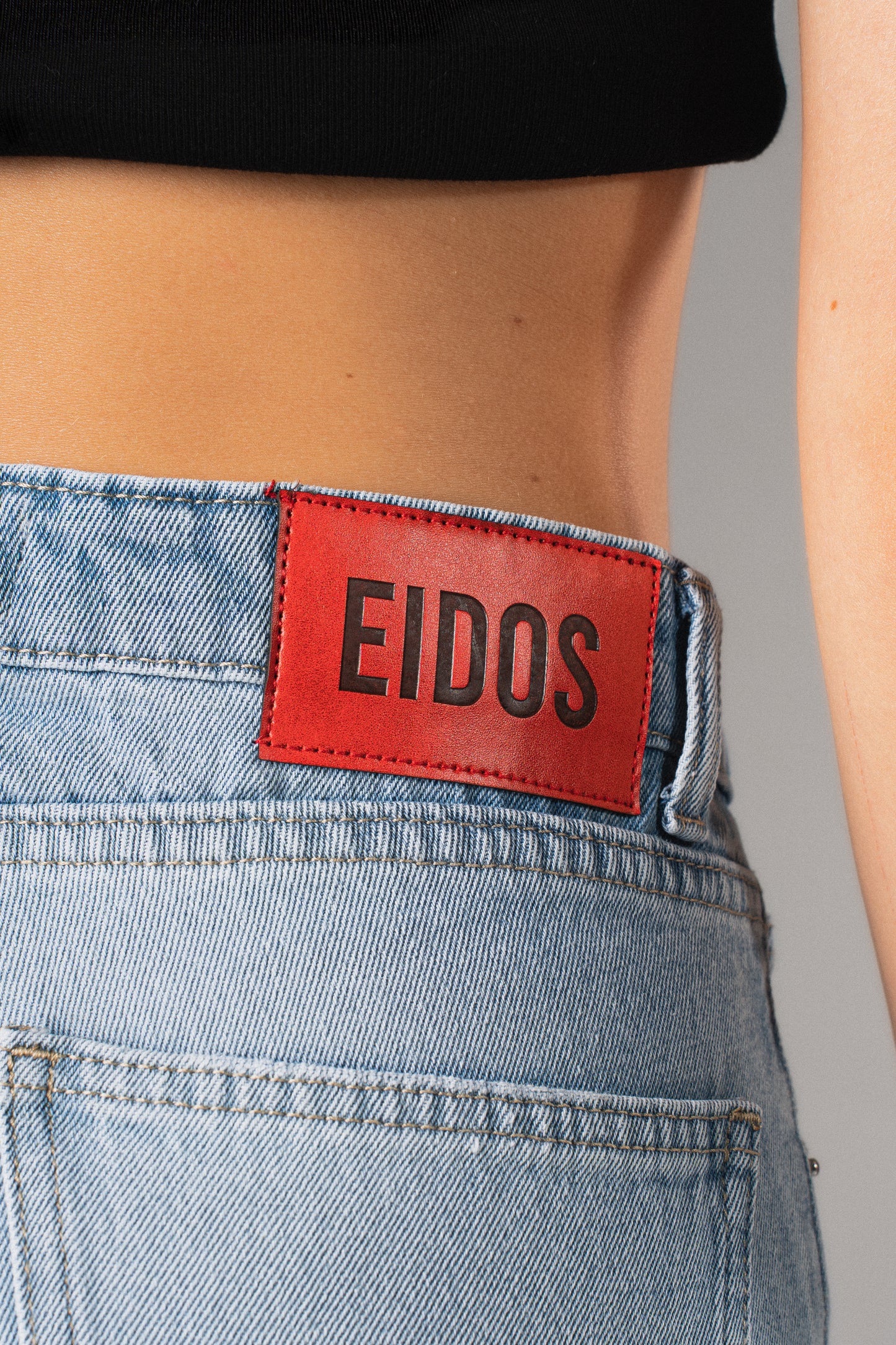 Eidos signature light weight denim jeans