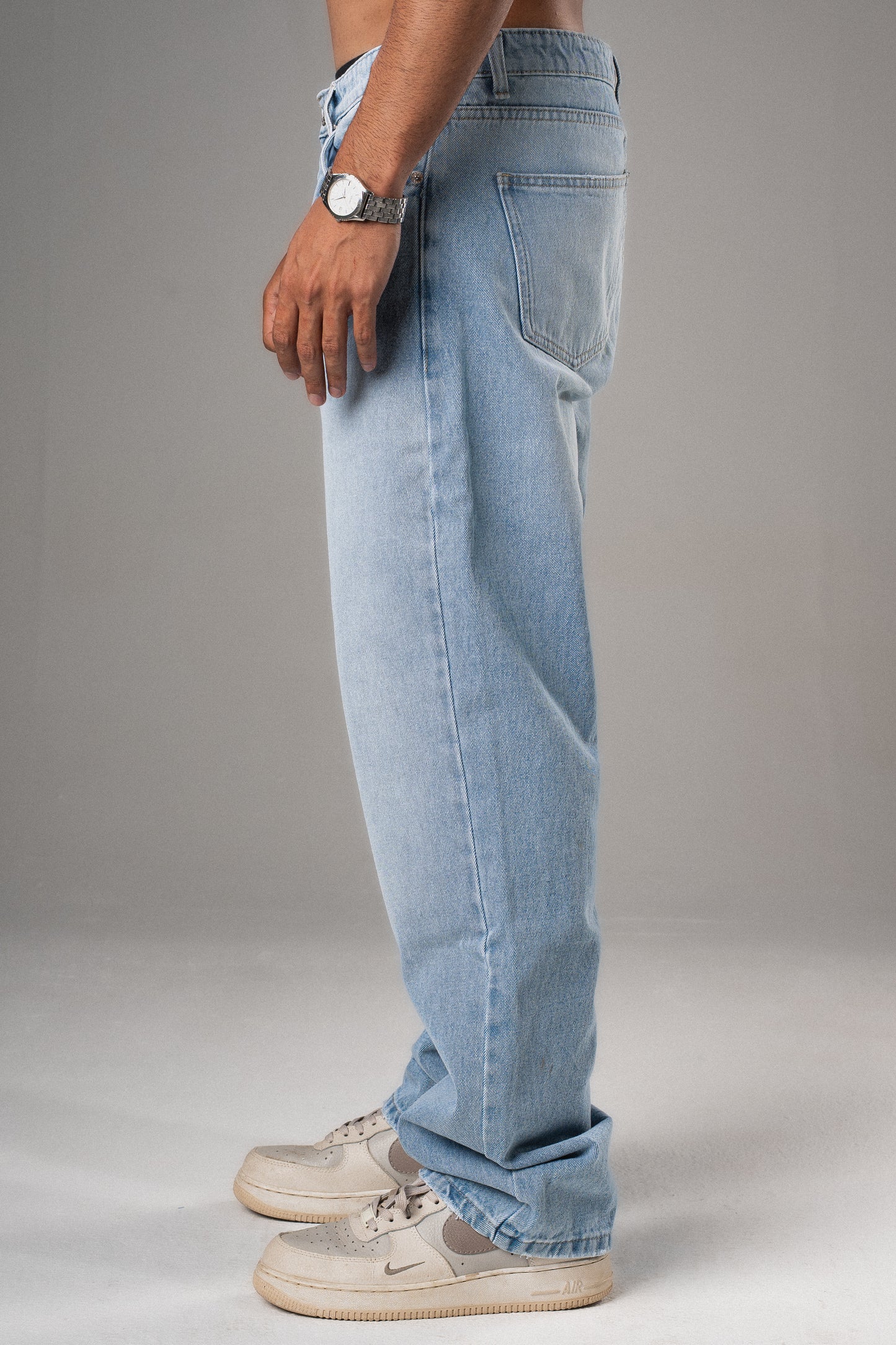 Eidos signature light weight denim jeans